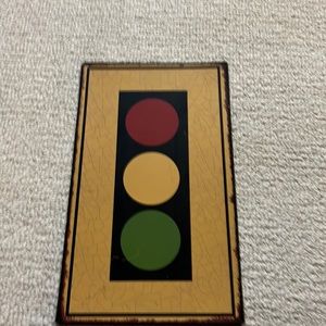 Stoplight sign